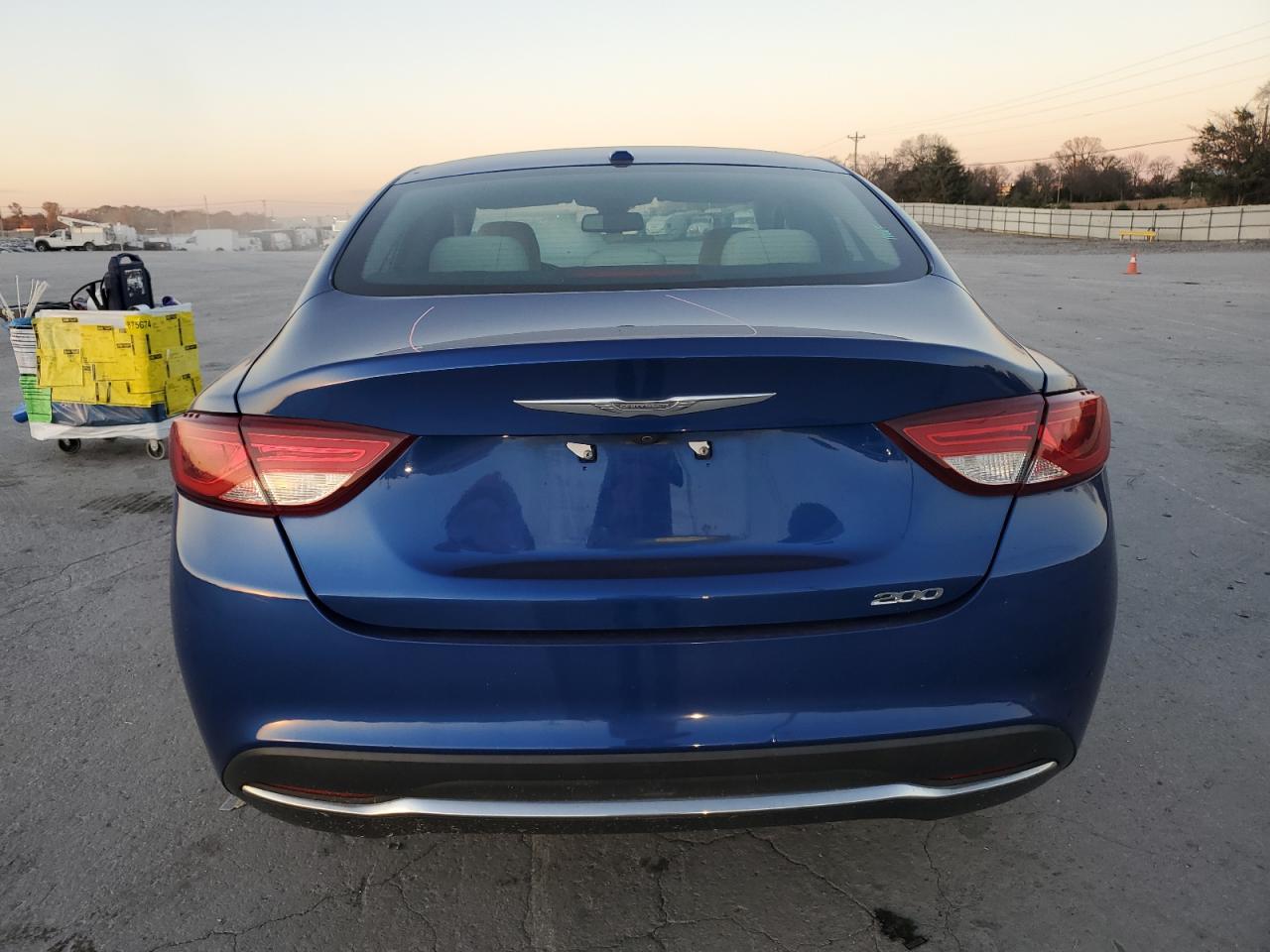 2015 Chrysler 200 Limited VIN: 1C3CCCAB5FN536805 Lot: 92786505