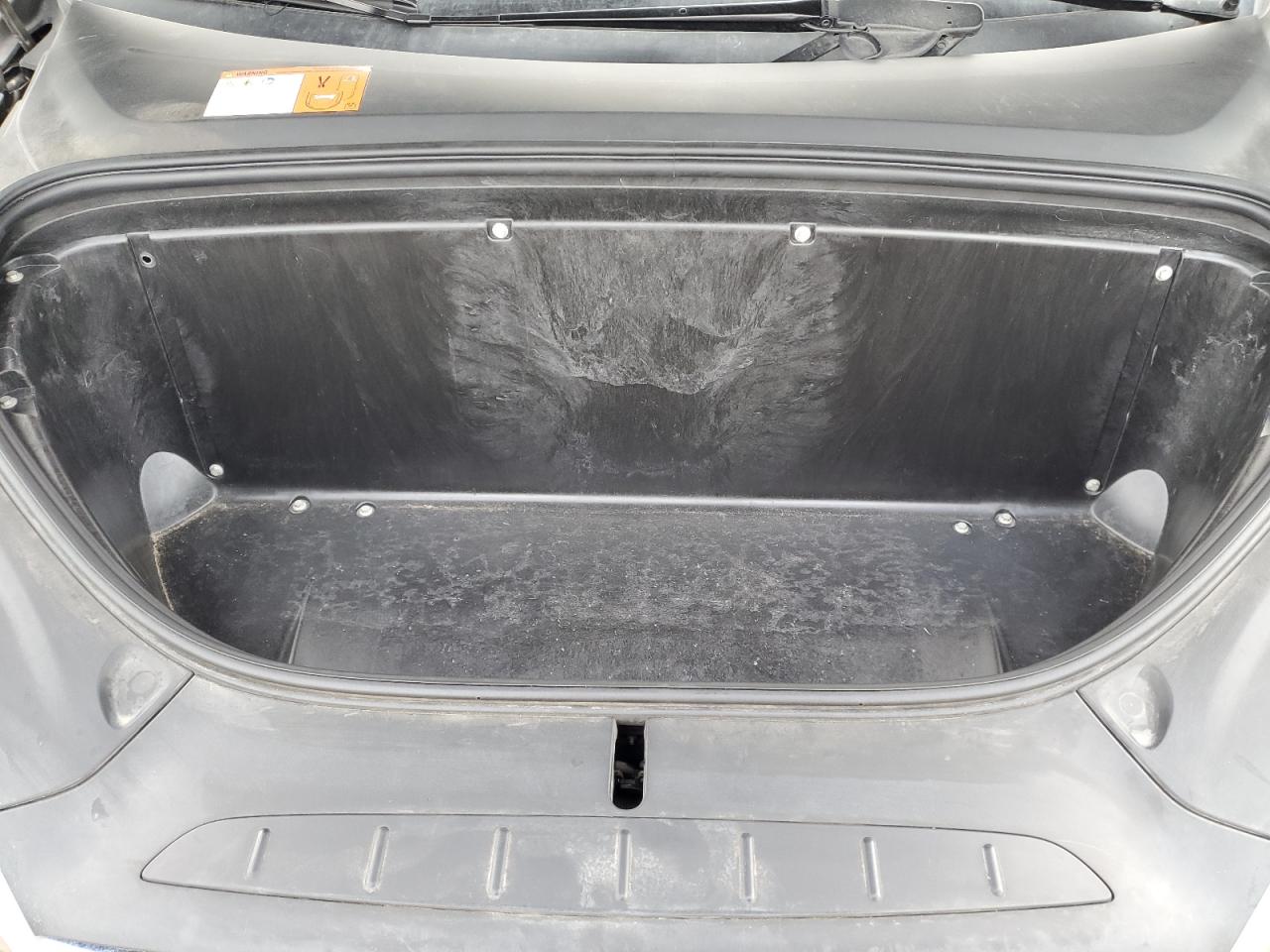 2016 Tesla Model X VIN: 5YJXCBE20GF008459 Lot: 93313065