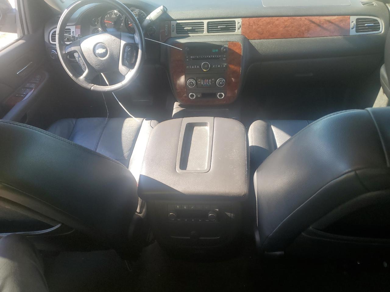 2009 Chevrolet Tahoe C1500 Lt VIN: 1GNEC23349R238593 Lot: 90954145