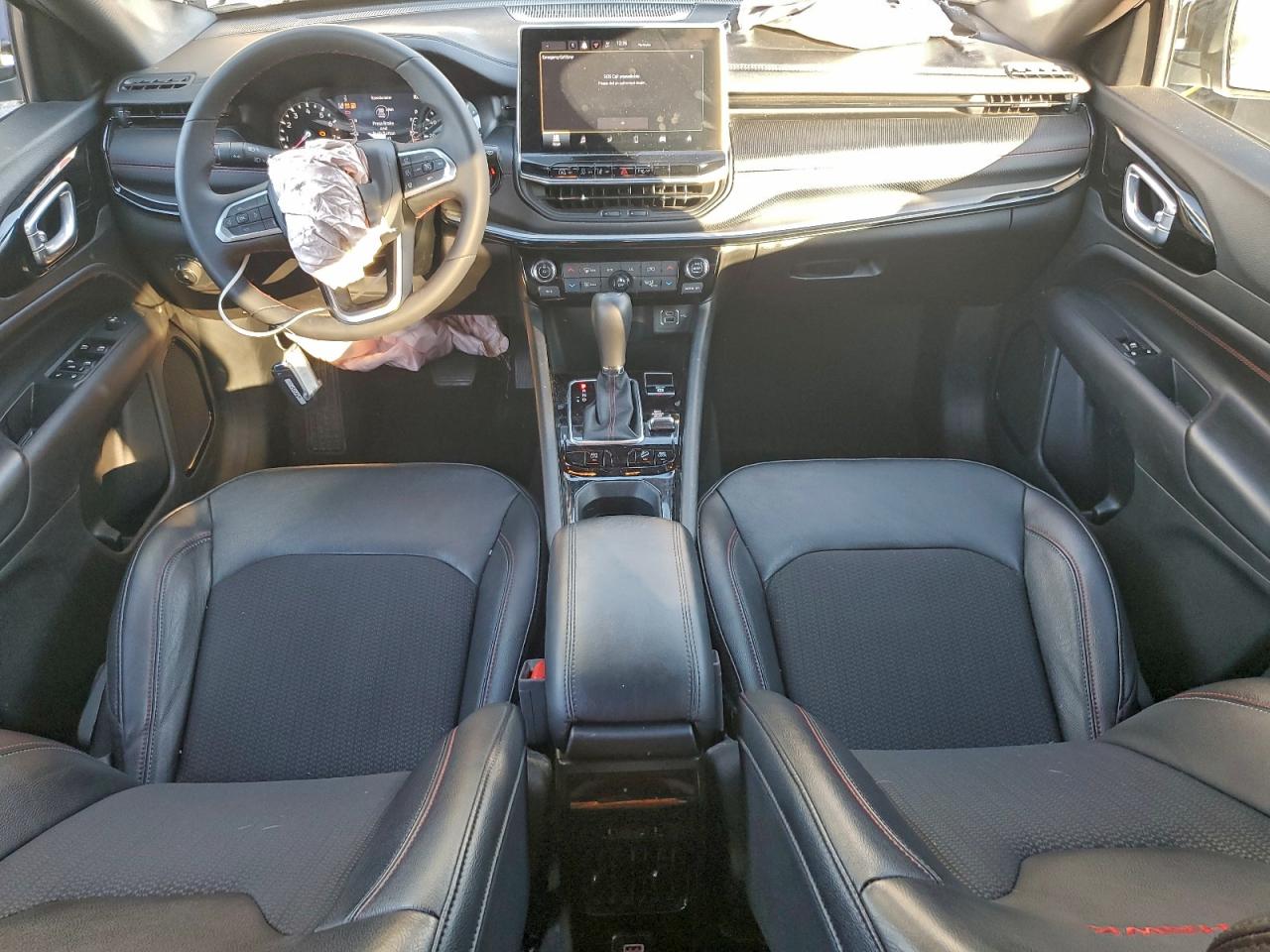 2025 Jeep Compass Trailhawk VIN: 3C4NJDDN6ST558716 Lot: 94594865