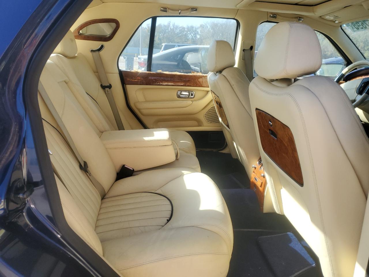 2001 Bentley Arnage VIN: SCBLC31E01CX05867 Lot: 92357595