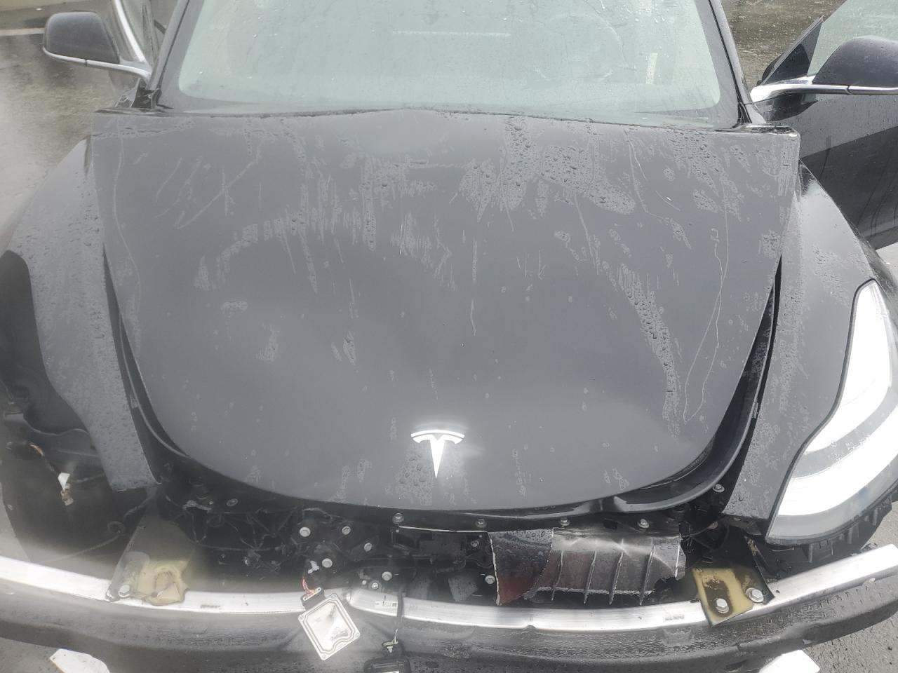 2018 Tesla Model 3 VIN: 5YJ3E1EA5JF053530 Lot: 89507365