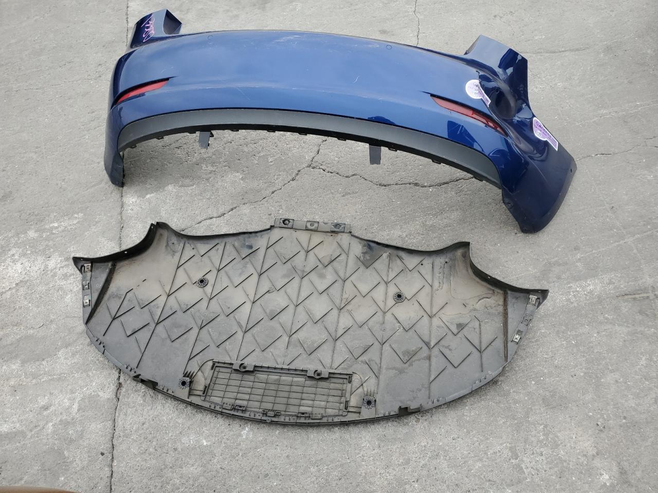 2019 Tesla Model 3 VIN: 5YJ3E1EA3KF476155 Lot: 91994085