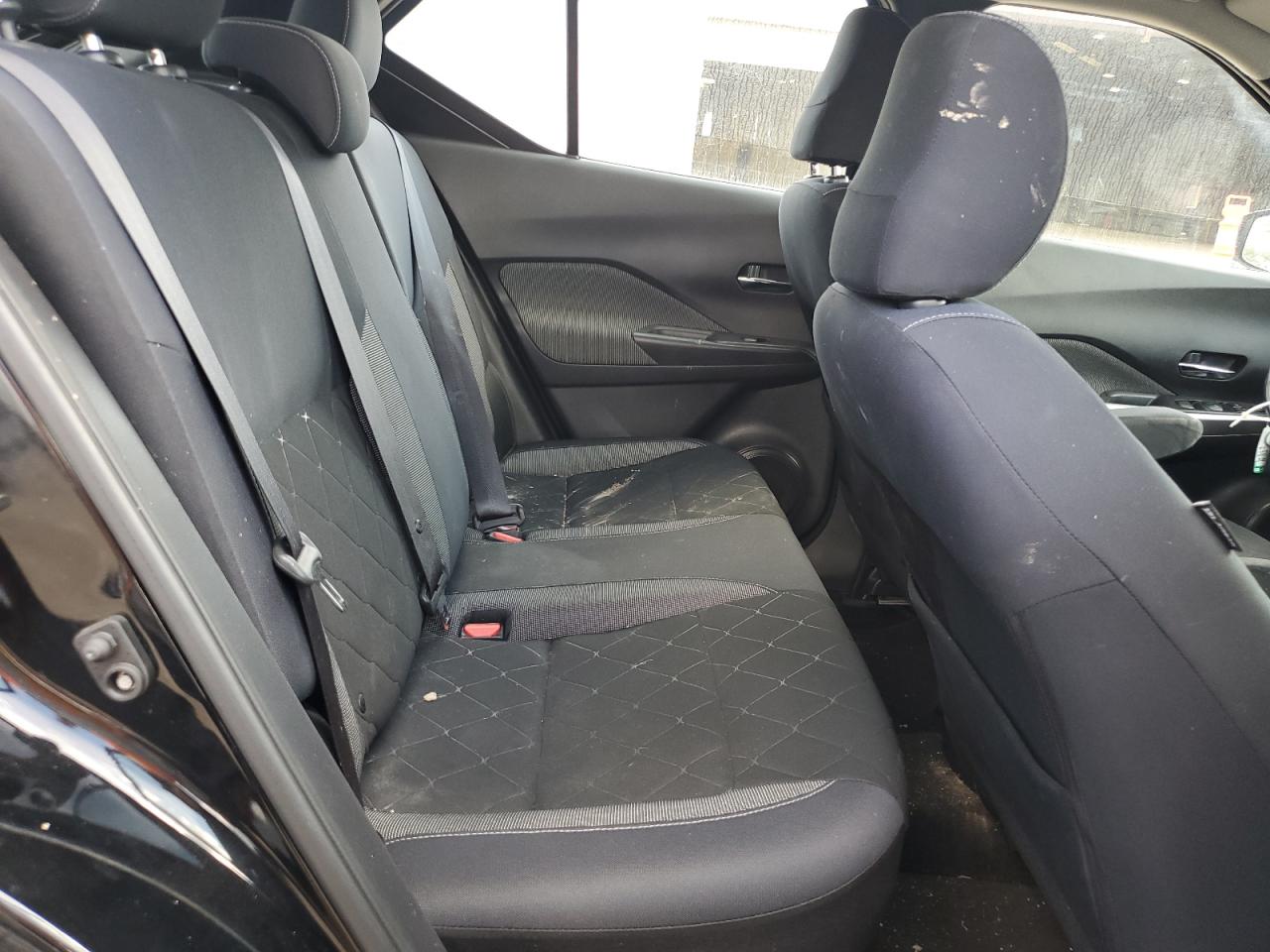 2018 Nissan Kicks S VIN: 3N1CP5CU4JL532881 Lot: 93076845