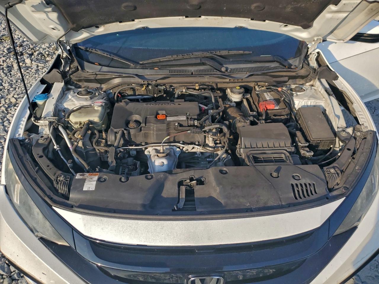 2019 Honda Civic Sport VIN: 19XFC2E80KE015359 Lot: 93670495