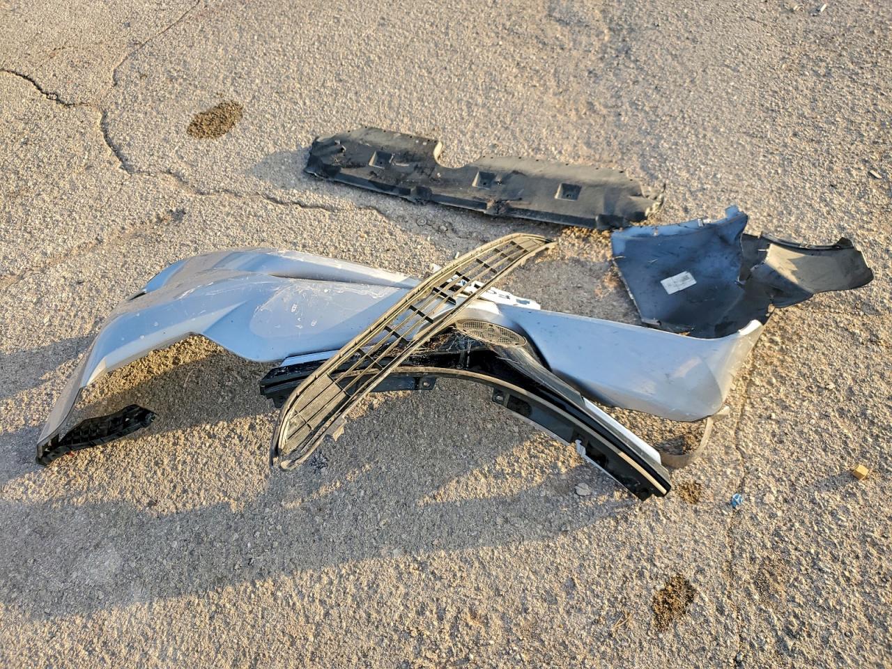 2016 Toyota Rav4 Xle VIN: 2T3RFREV5GW480816 Lot: 93900765