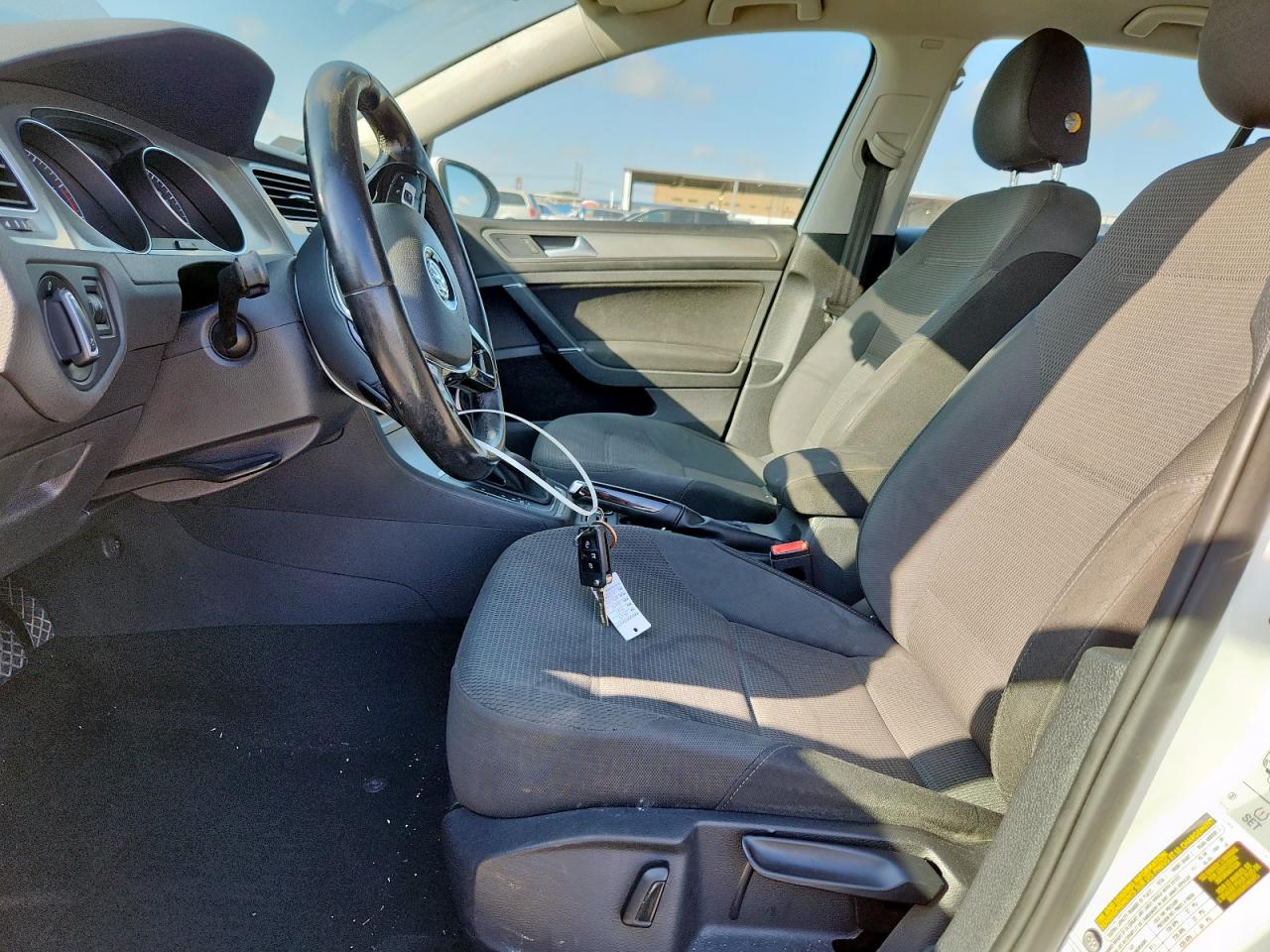 2017 Volkswagen Golf S VIN: 3VW217AU1HM046734 Lot: 93129145