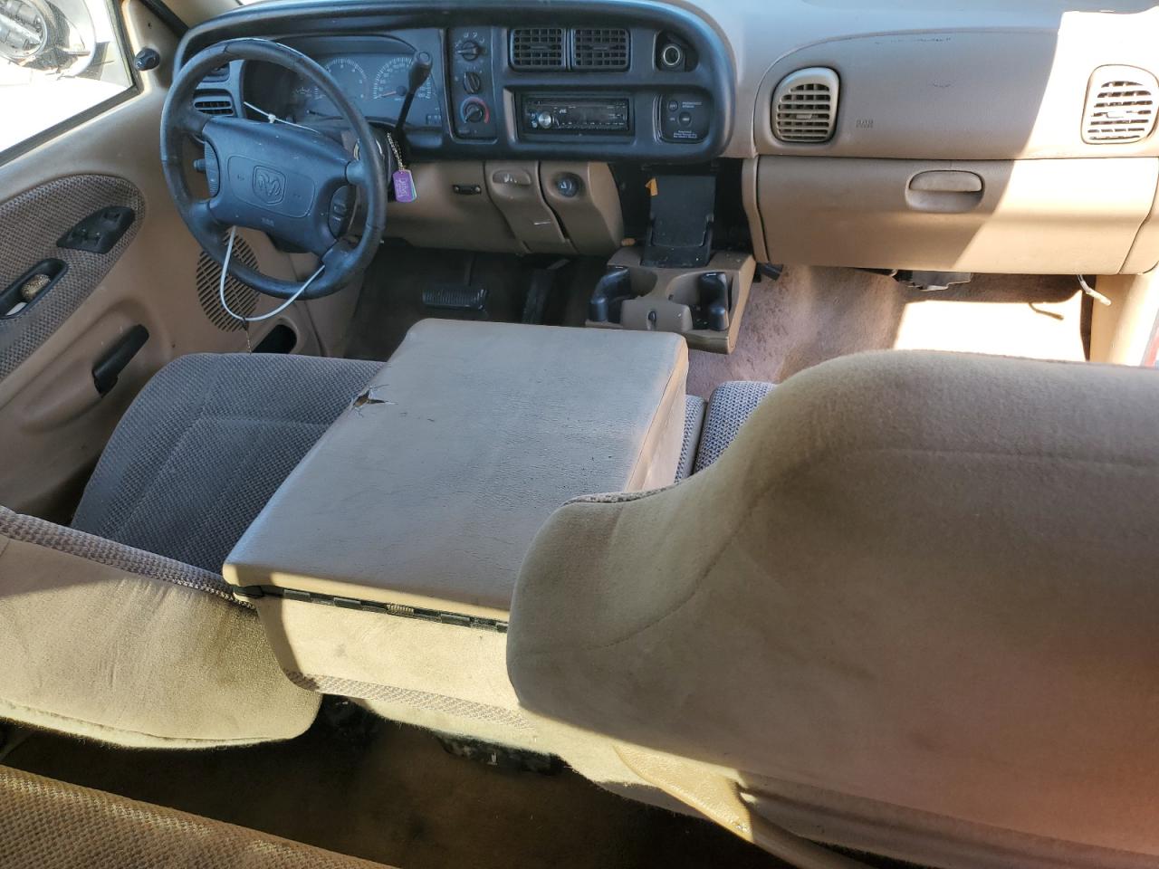 1998 Dodge Ram 1500 VIN: 1B7HC13Y5WJ225499 Lot: 91561455