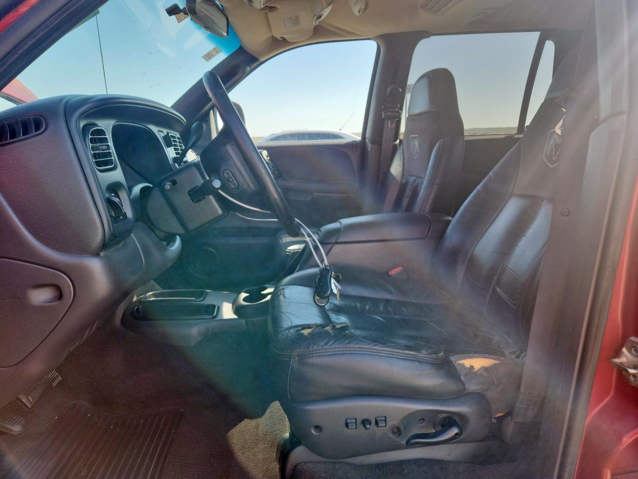 1999 Dodge Durango VIN: 1B4HR28Z8XF681889 Lot: 92186515