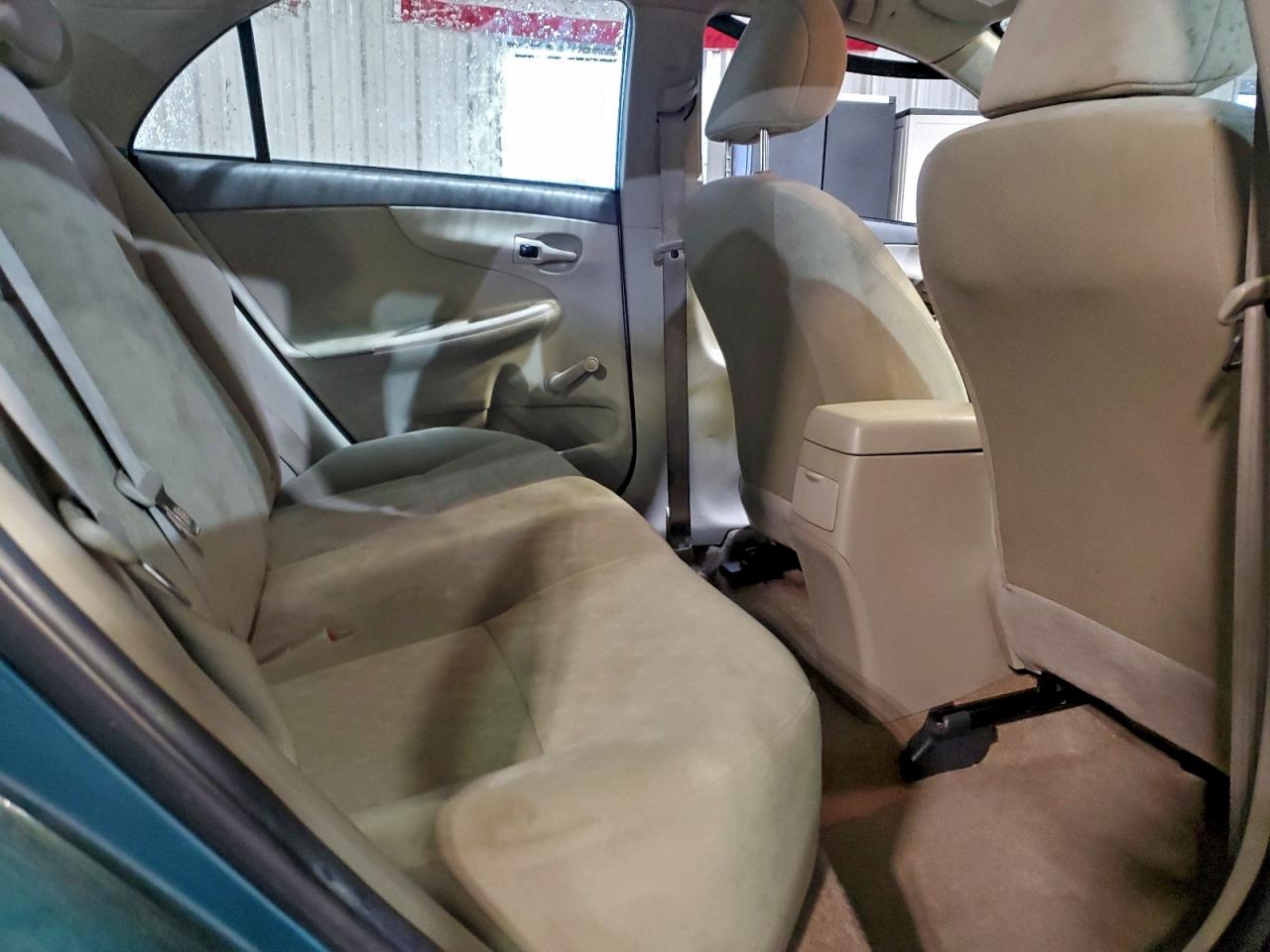 2010 Toyota Corolla Base VIN: 2T1BU4EE7AC365209 Lot: 94435355