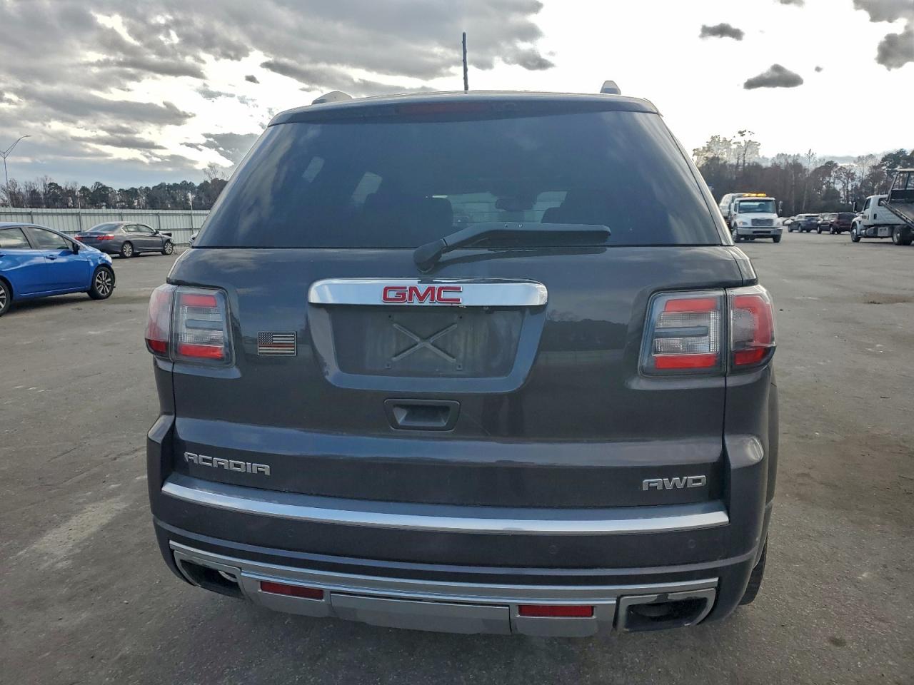 2014 GMC Acadia Denali VIN: 1GKKVTKD1EJ177321 Lot: 93742565