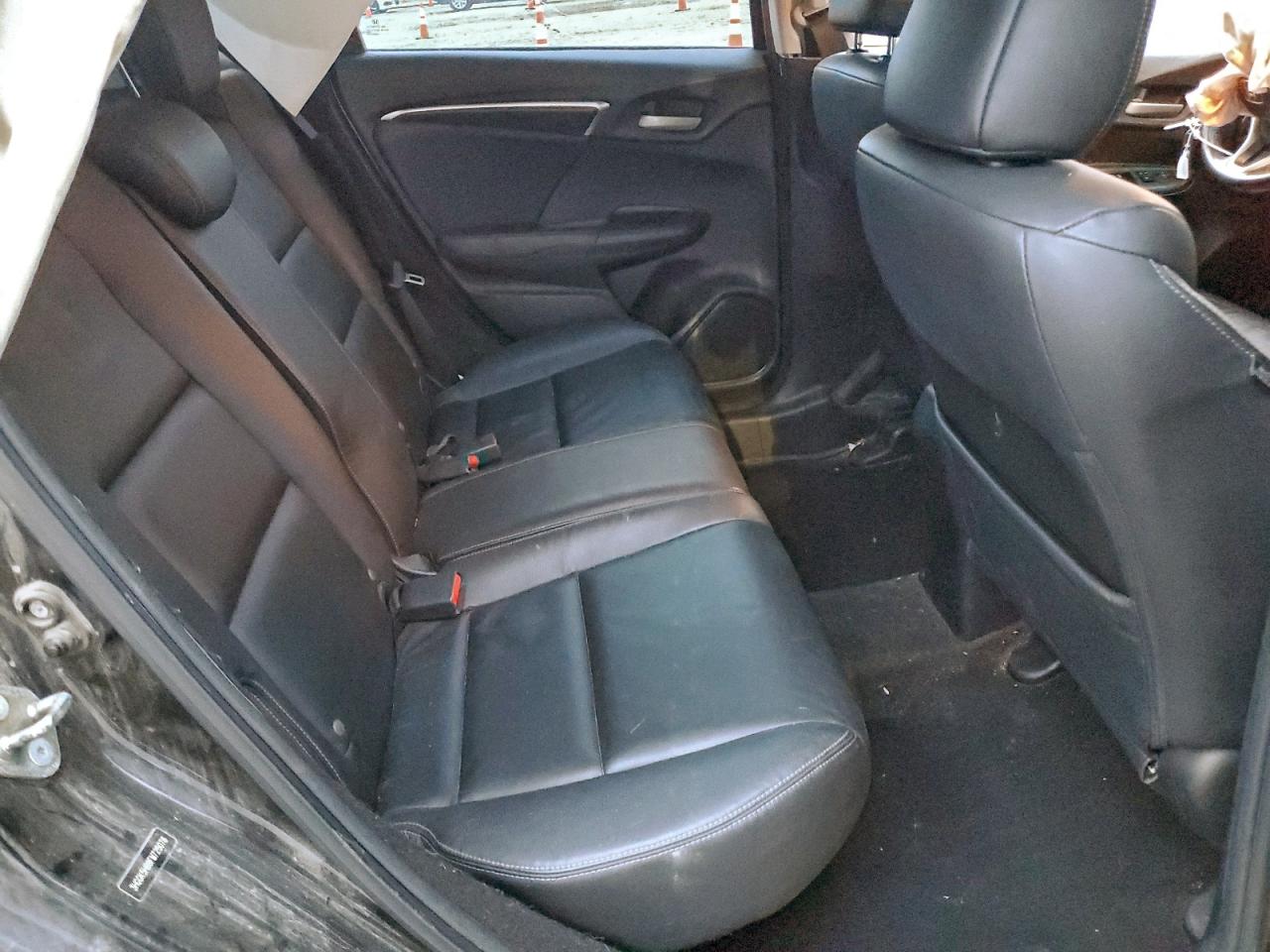 2015 Honda Fit Ex VIN: 3HGGK5H88FM725076 Lot: 93965555