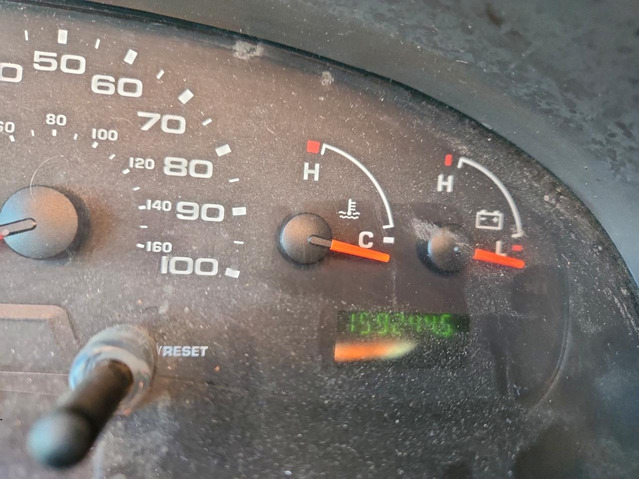 2005 Ford Econoline E250 Van VIN: 1FTNE24W75HB12207 Lot: 94035035