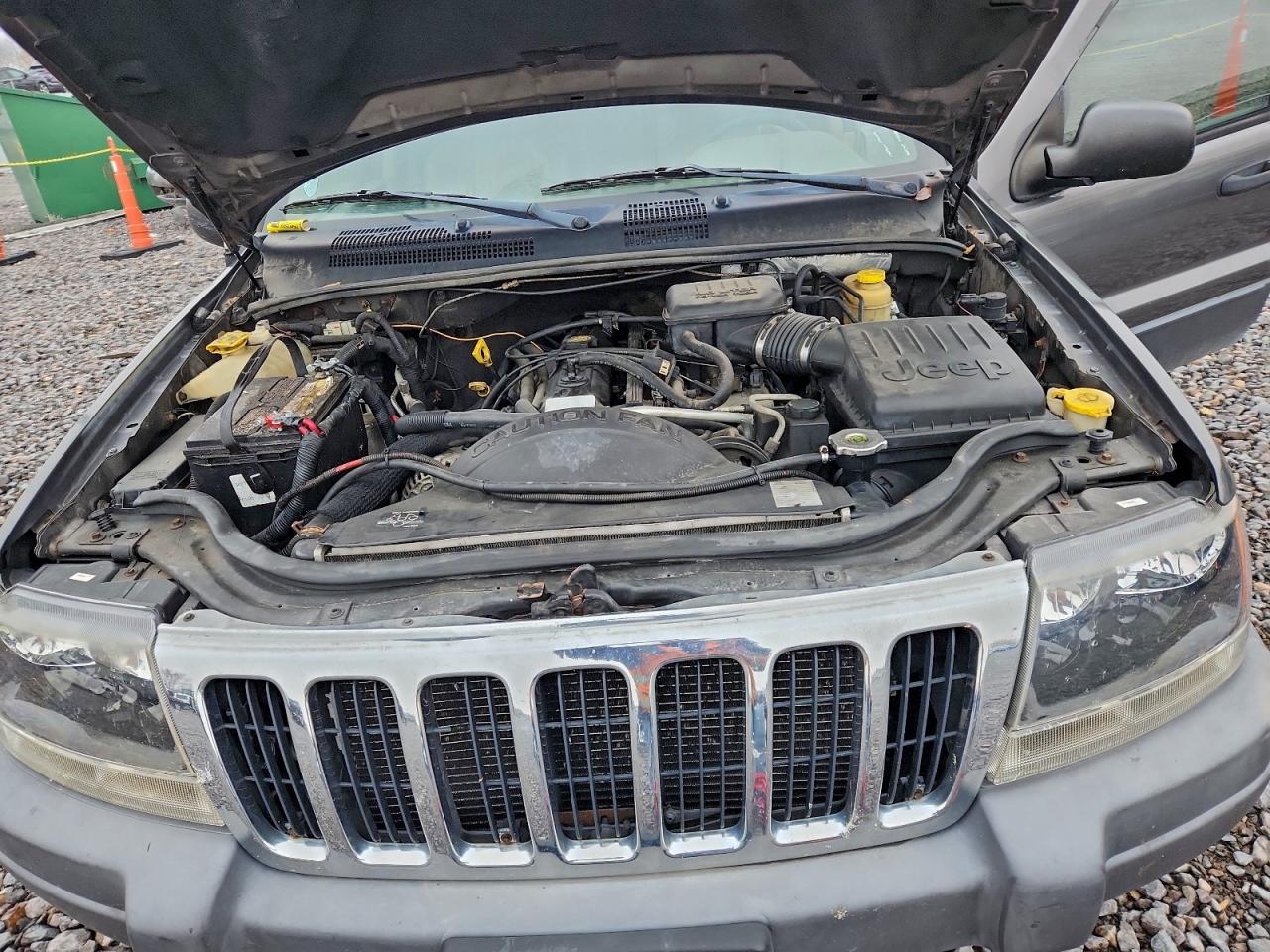 2003 Jeep Grand Cherokee Laredo VIN: 1J4GW48S43C560174 Lot: 92948375