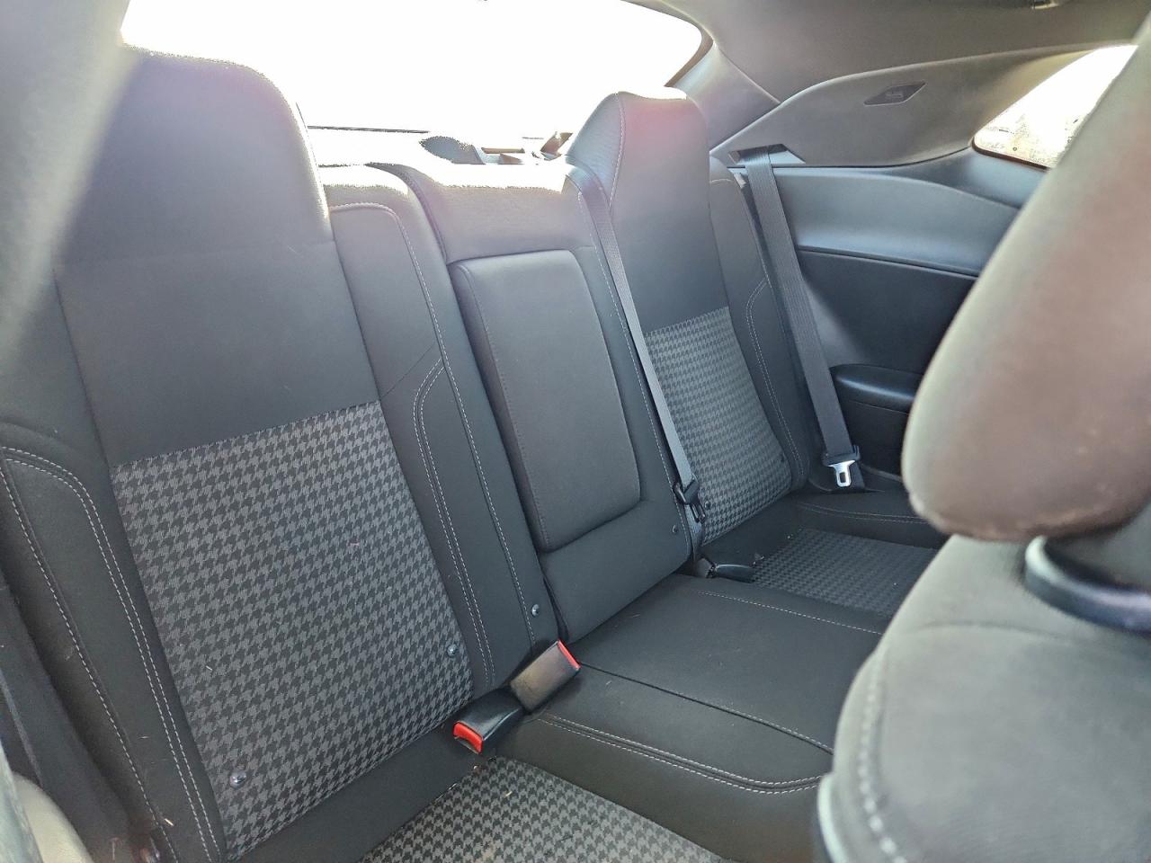 2018 Dodge Challenger Sxt VIN: 2C3CDZAG7JH127850 Lot: 94533595