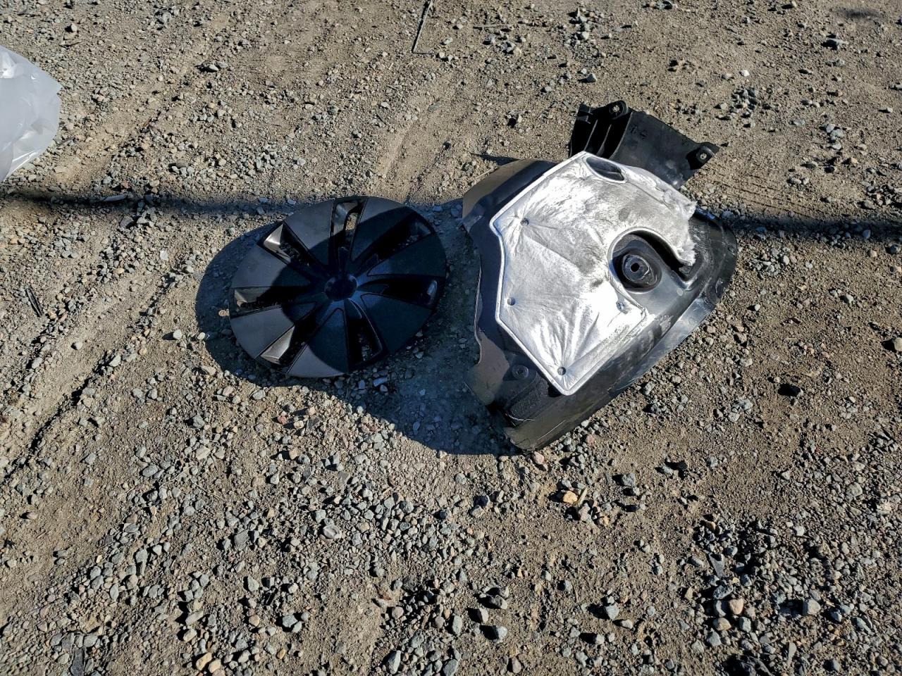 2025 Tesla Model 3 VIN: 5YJ3E1EB7SF019230 Lot: 94795385