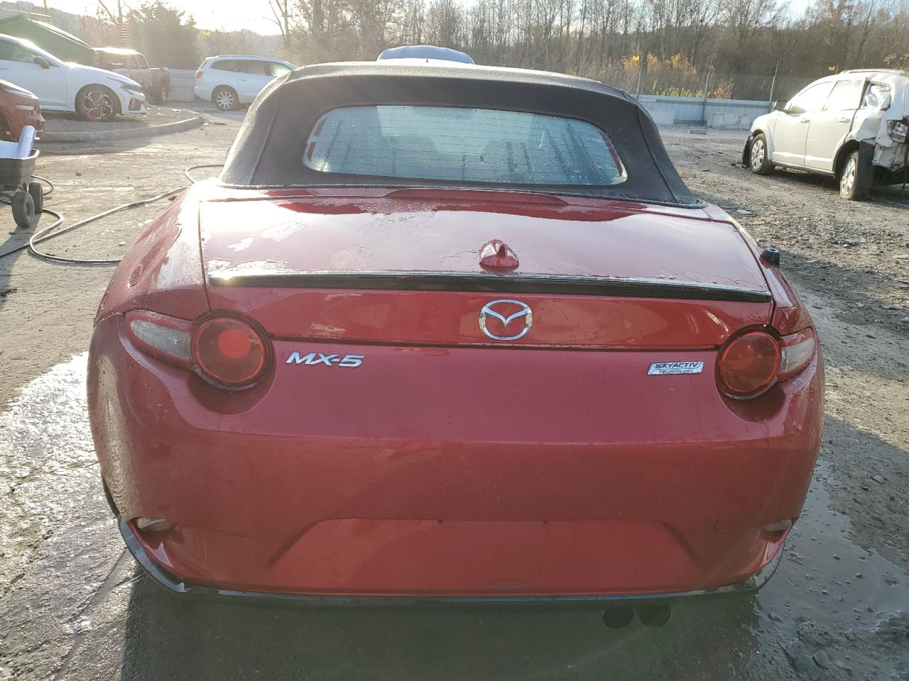 2016 Mazda Mx-5 Miata Club VIN: JM1NDAC73G0105831 Lot: 92666945