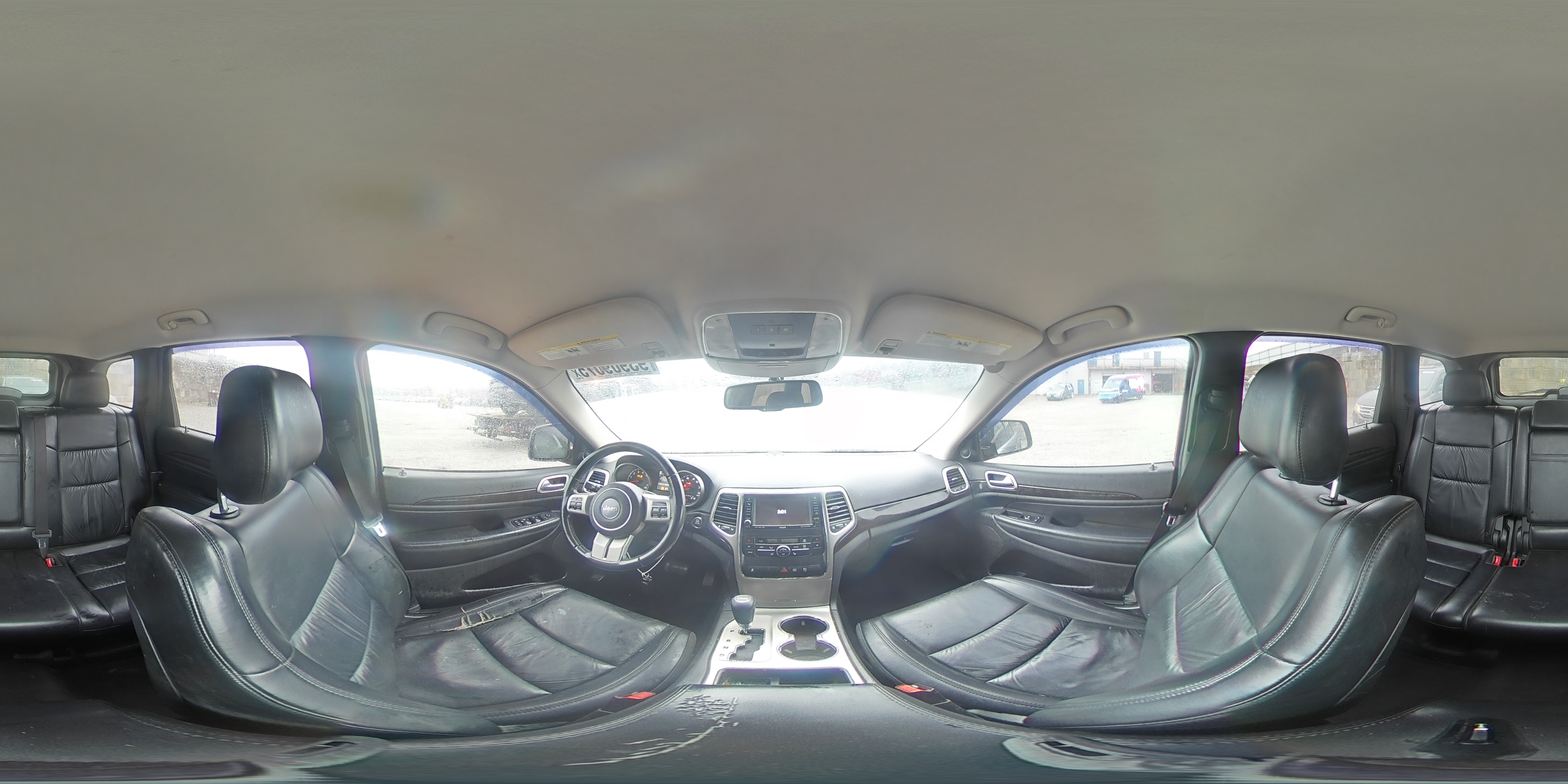 2011 Jeep Grand Cherokee Laredo VIN: 1J4RR4GG3BC542163 Lot: 93909075