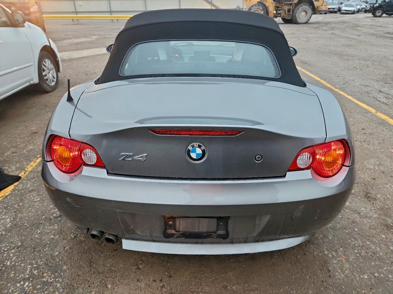 2004 BMW Z4 2.5 VIN: 4USBT33524LS51240 Lot: 93223535
