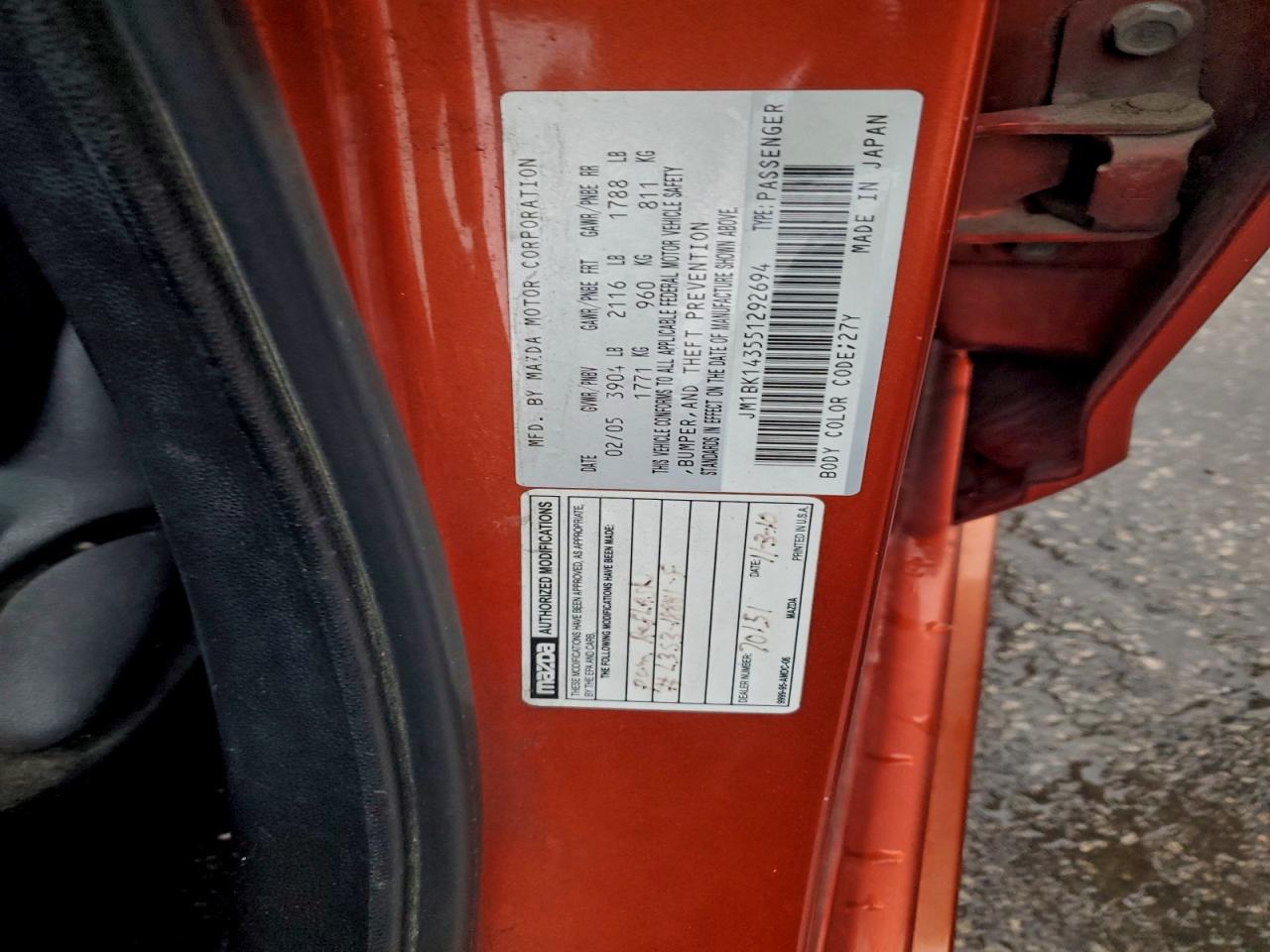 2005 Mazda 3 Hatchback VIN: JM1BK143551292694 Lot: 93841695