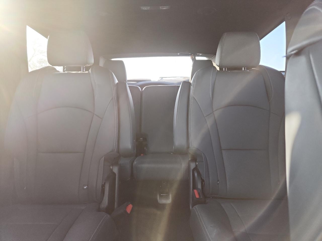 2024 Buick Enclave Essence VIN: 5GAERBKW1RJ119225 Lot: 93298575