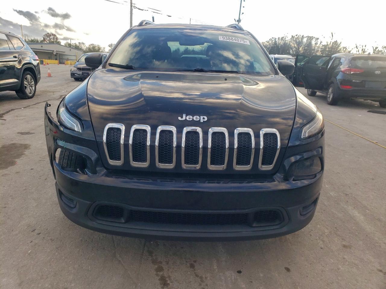 2017 Jeep Cherokee Sport VIN: 1C4PJLAB7HW642317 Lot: 93884075