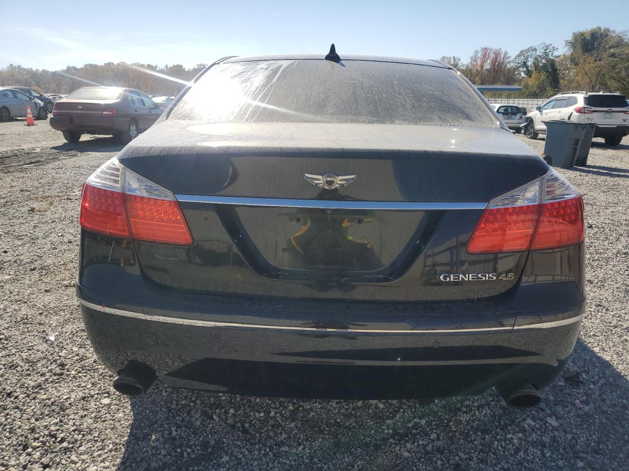 2011 Hyundai Genesis 4.6L VIN: KMHGC4DF7BU125712 Lot: 90994155