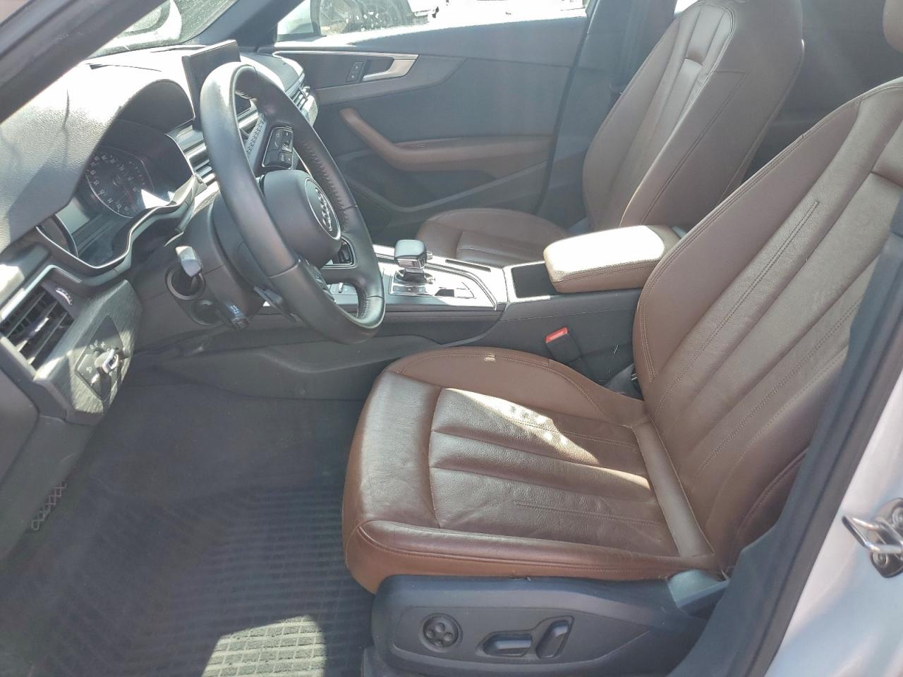 2018 Audi A4 Premium VIN: WAUDNAF40JA040512 Lot: 93956945