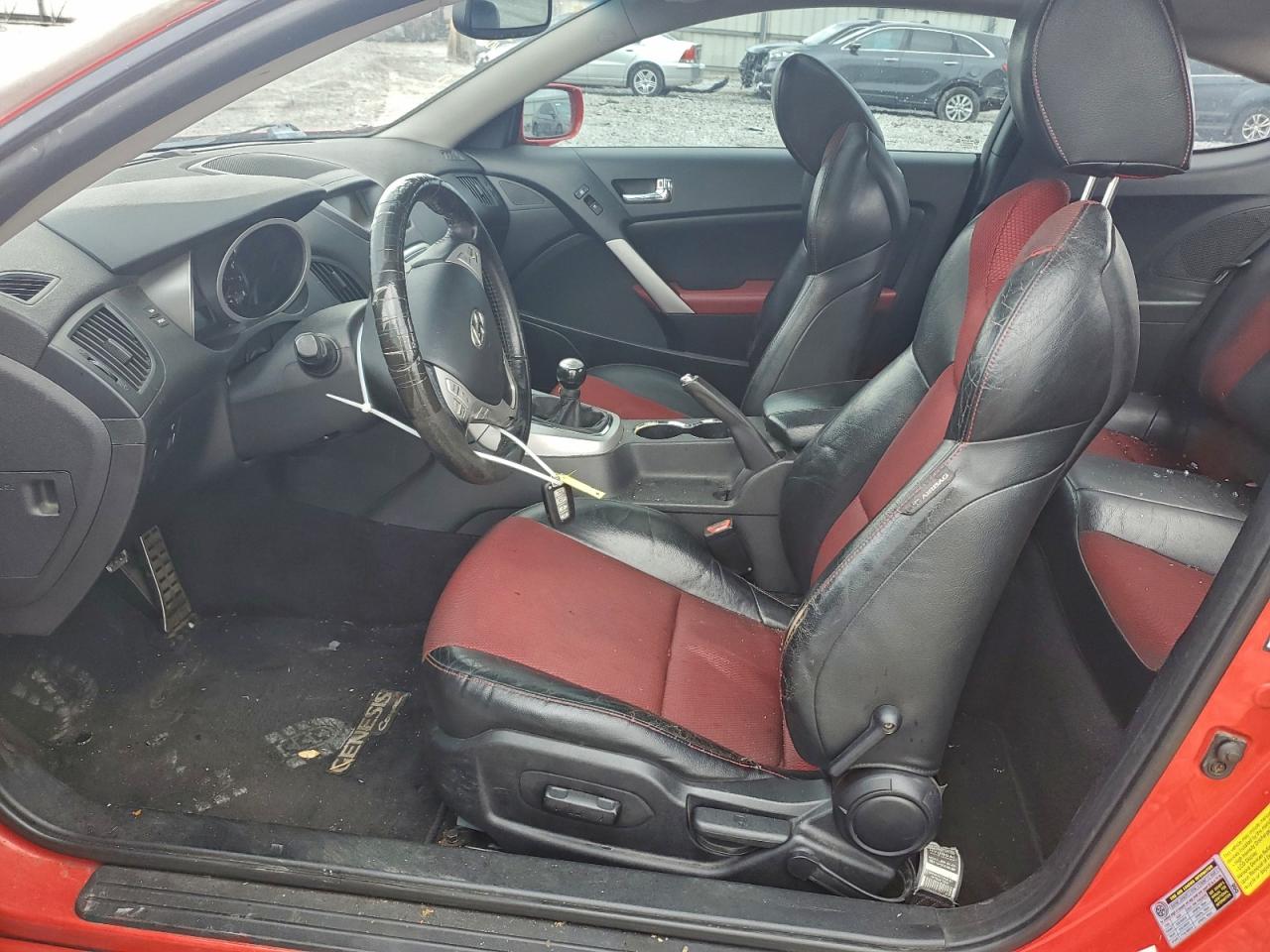 2010 Hyundai Genesis Coupe 2.0T VIN: KMHHT6KD0AU003869 Lot: 94126775