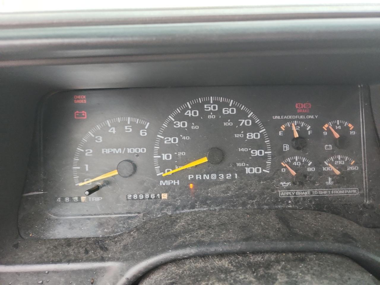 1998 Chevrolet Gmt-400 K1500 VIN: 2GCEK19R5W1279823 Lot: 93098005