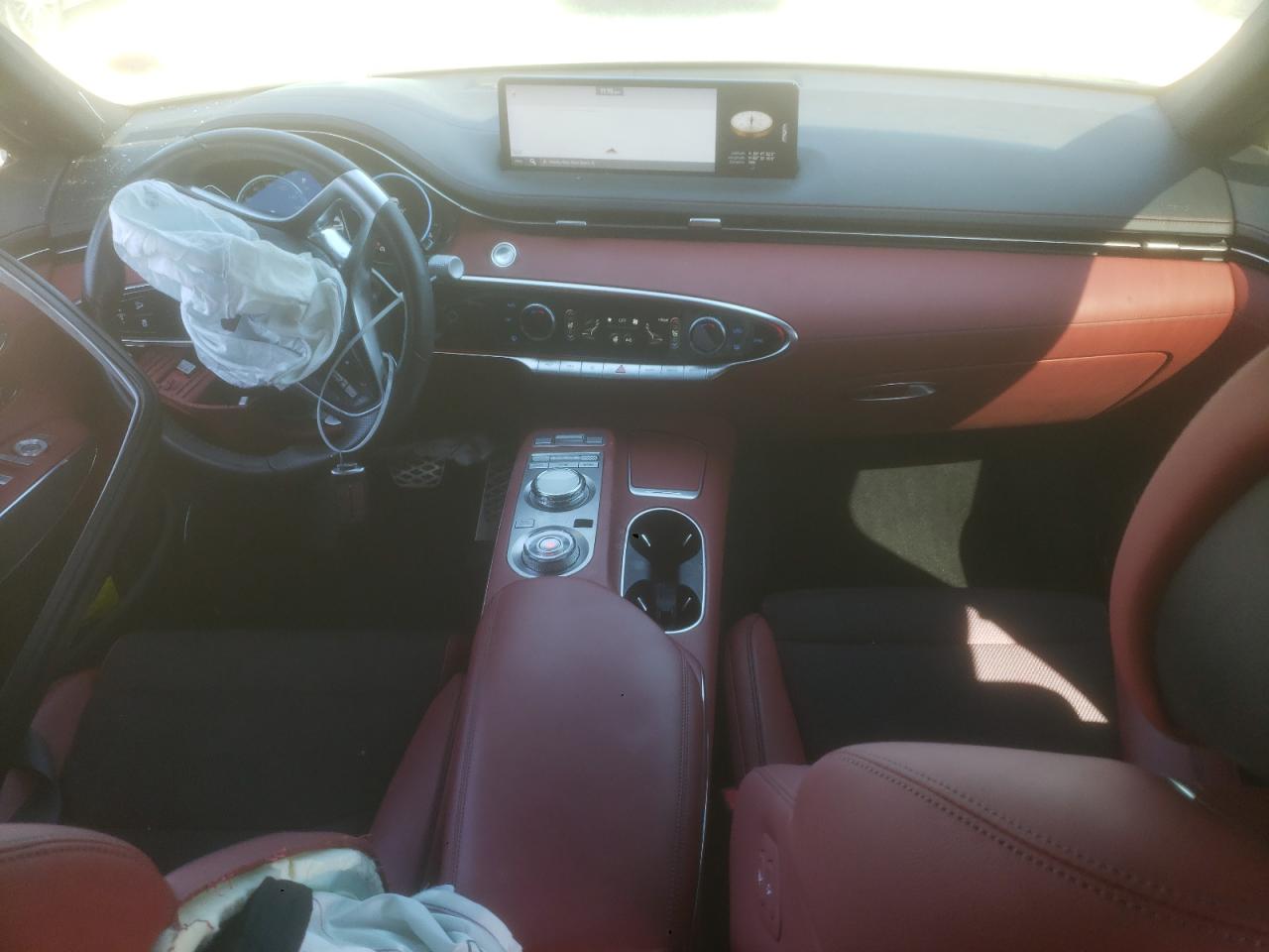 2024 Genesis Gv70 Base VIN: 5NMMADTB7RH010394 Lot: 92621745