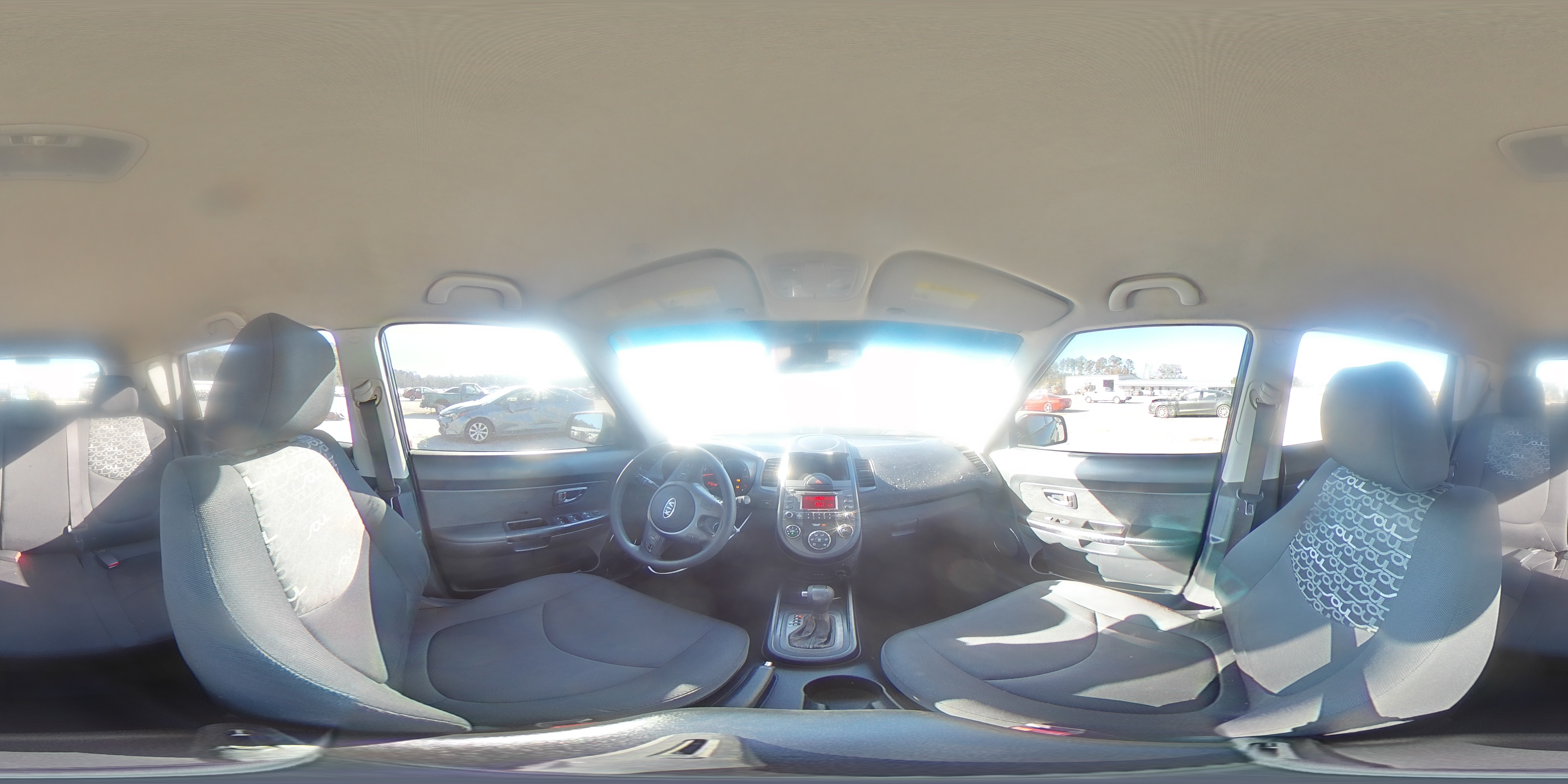 2011 Kia Soul + VIN: KNDJT2A26B7300899 Lot: 92268505