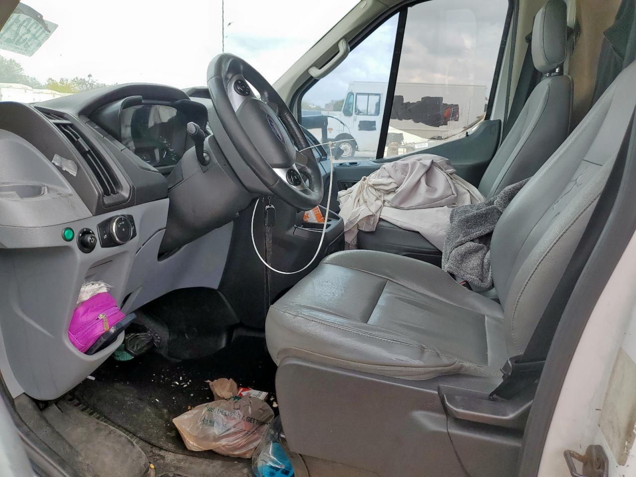 2015 Ford Transit T-350 Hd VIN: 1FDBF6PMXFKA95758 Lot: 93219755