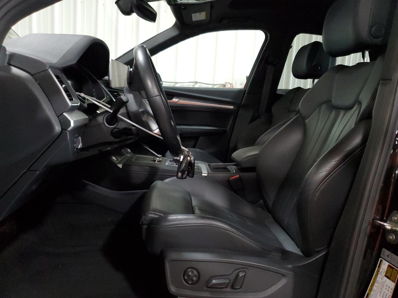 2020 Audi Q5 Titanium Premium Plus VIN: WA1ENAFY4L2113298 Lot: 91088715