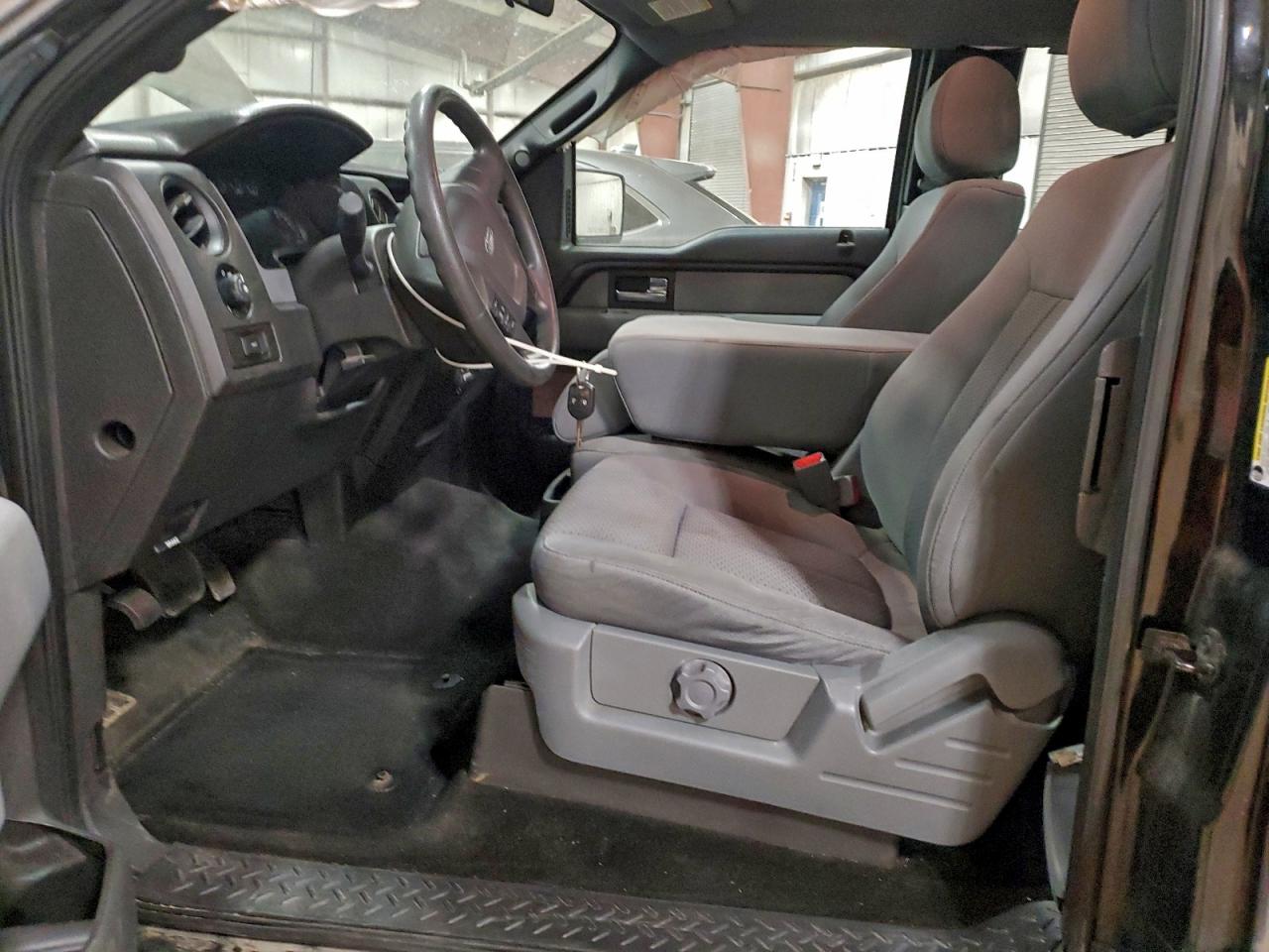 2013 Ford F150 Super Cab VIN: 1FTFX1EF2DFC86980 Lot: 93290735