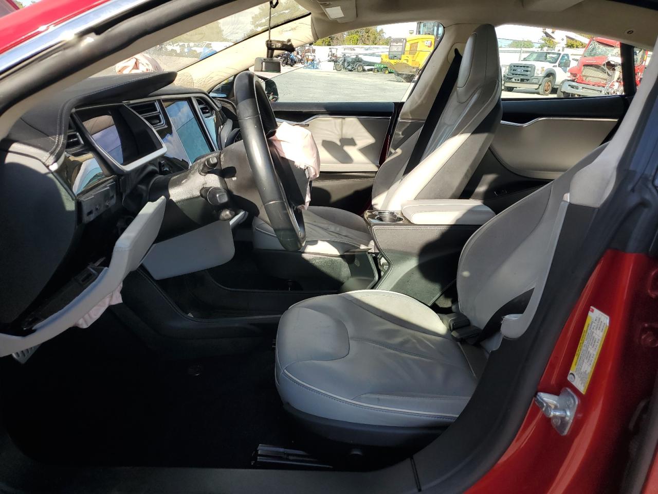 2014 Tesla Model S VIN: 5YJSA1H12EFP38688 Lot: 91662935