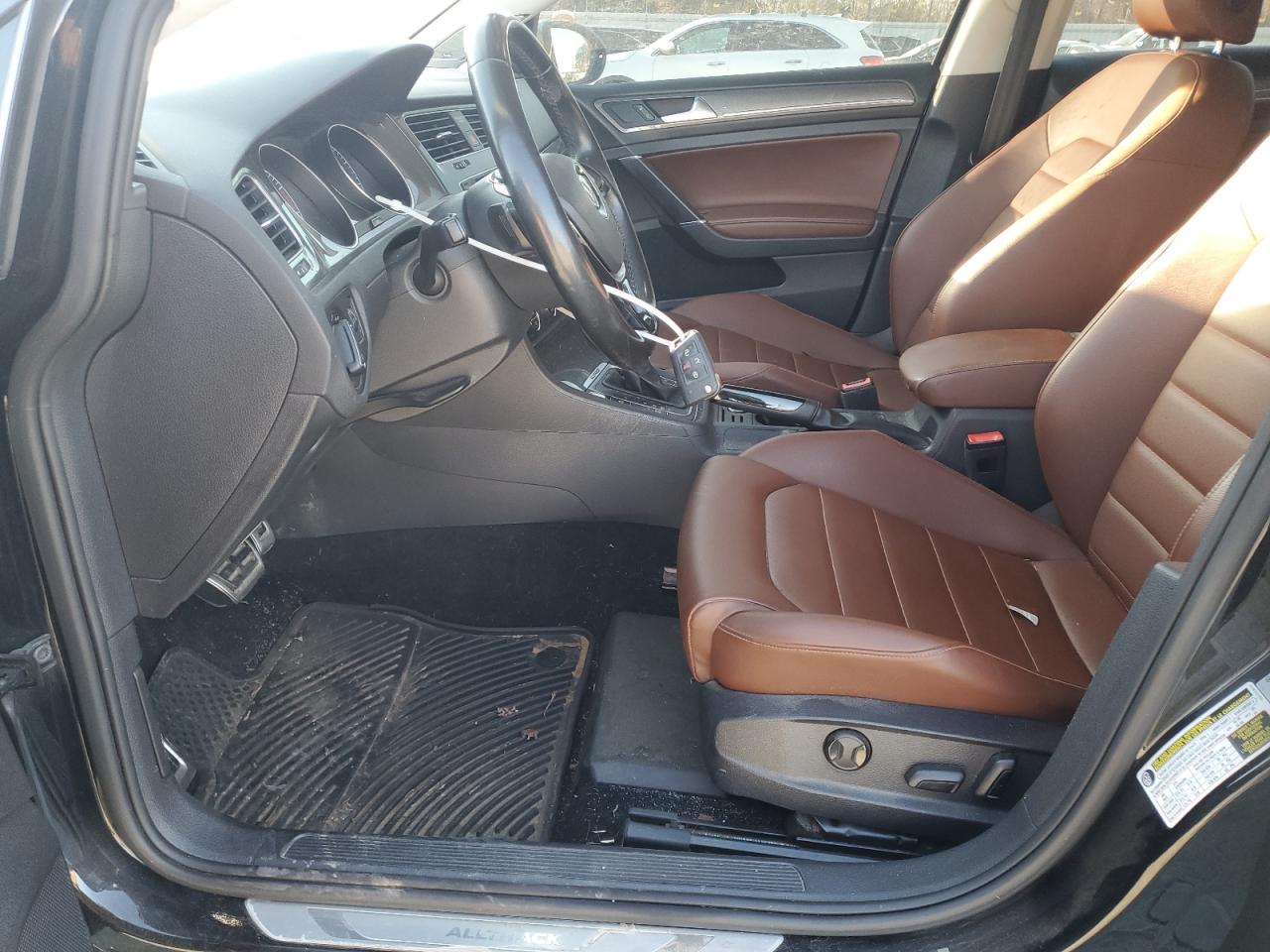 2017 Volkswagen Golf Alltrack S VIN: 3VWH17AUXHM526071 Lot: 92521815