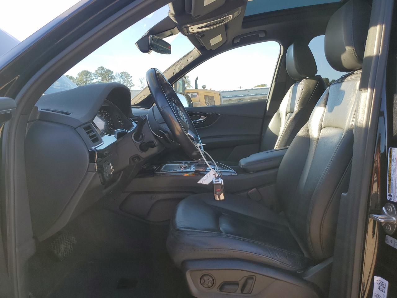 2017 Audi Q7 Premium Plus VIN: WA1LAAF76HD023818 Lot: 93284005