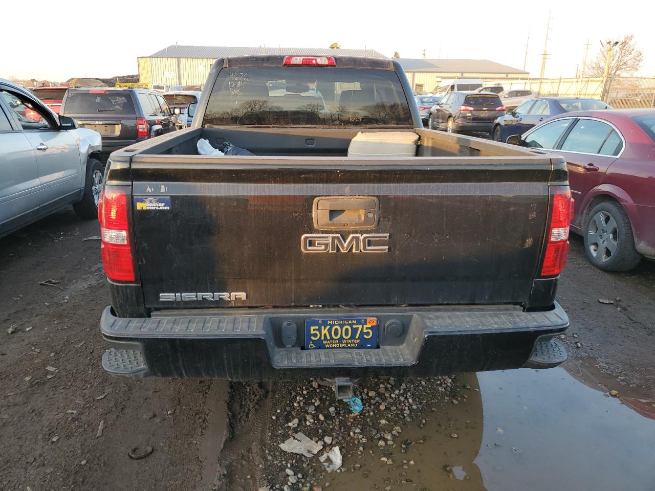 2018 GMC Sierra K1500 VIN: 1GTV2LEC1JZ369676 Lot: 90880205