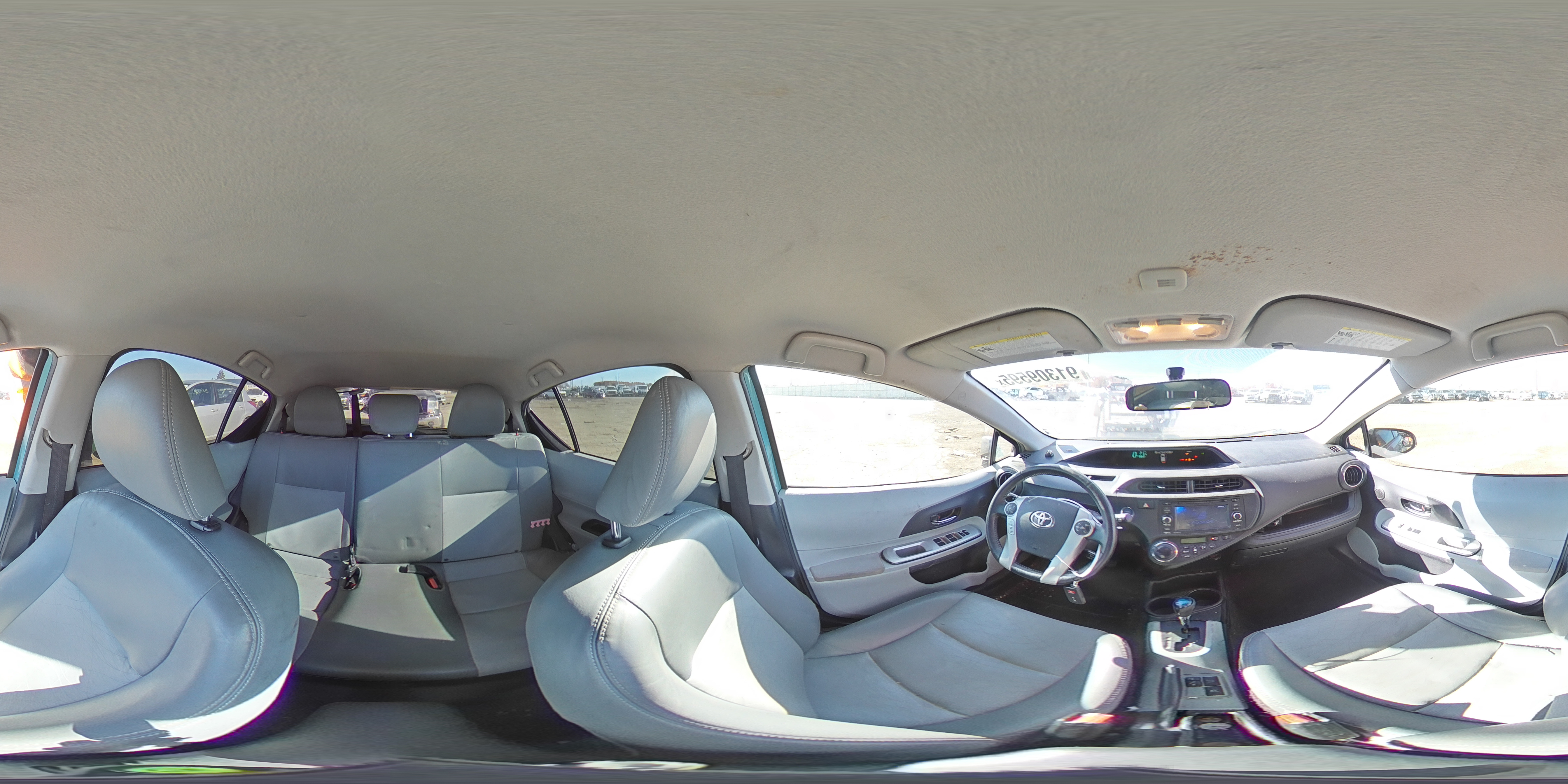 2013 Toyota Prius C VIN: JTDKDTB30D1047969 Lot: 91309595