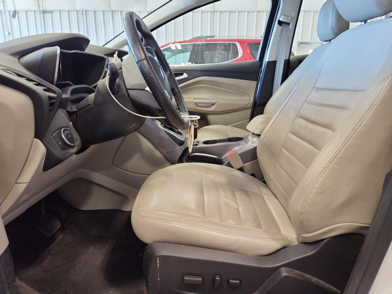 2018 Ford C-Max Se VIN: 1FADP5AU4JL104203 Lot: 92644125