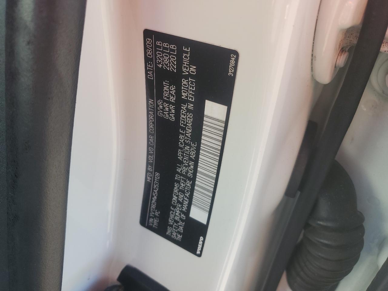 2010 Volvo V50 2.4I VIN: YV1382MW5A2531128 Lot: 91979195