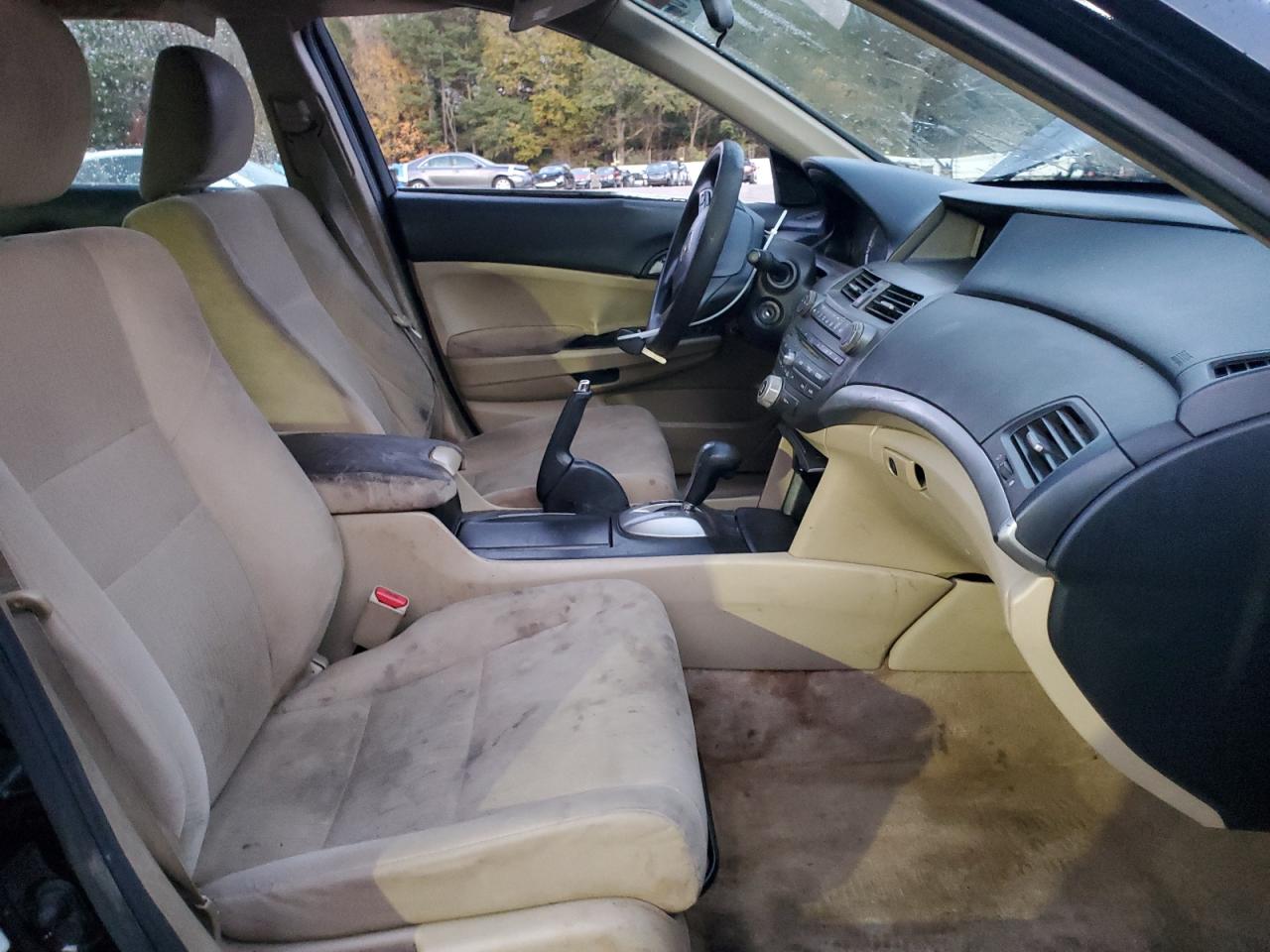 2011 Honda Accord Lx VIN: 1HGCP2F35BA010379 Lot: 90950475