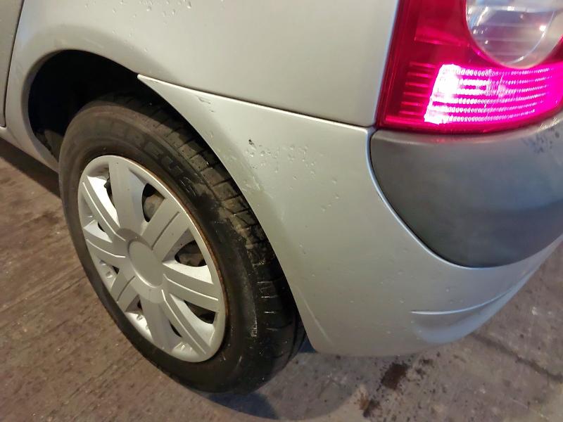 2005 RENAULT CLIO 1.4 16V EXPRESSION 5DR AUTO