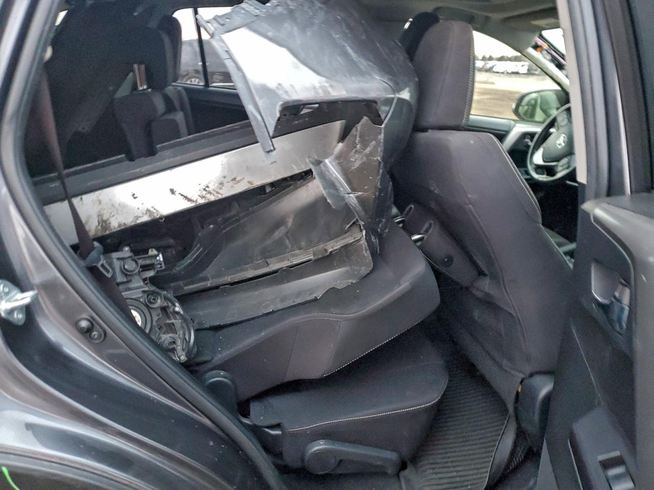 2017 Toyota Rav4 Xle VIN: JTMWFREV9HD099794 Lot: 93571695