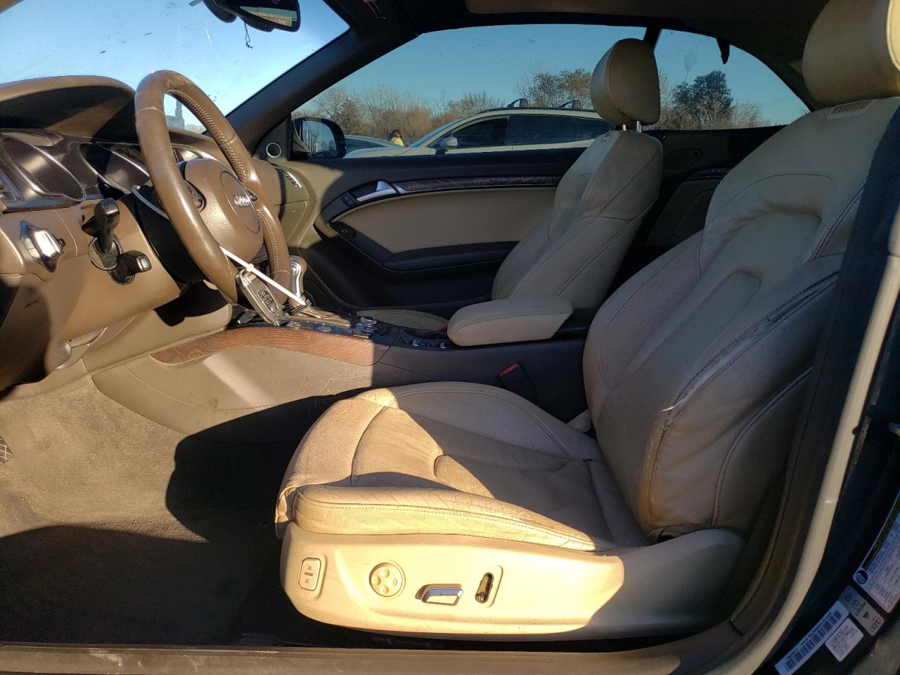 2013 Audi A5 Premium Plus VIN: WAULFAFH2DN001560 Lot: 92055485