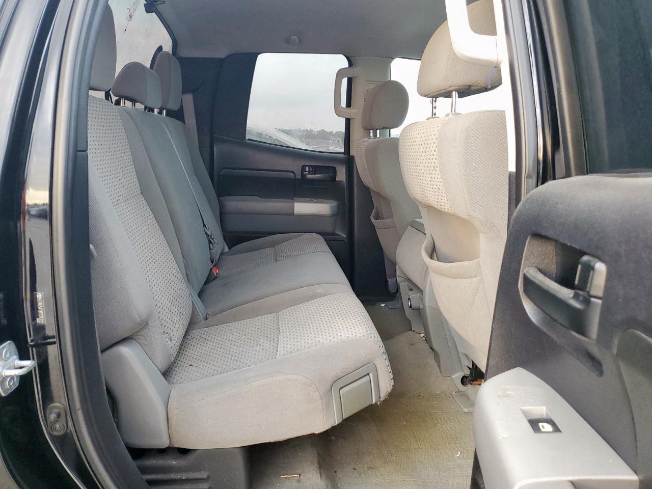 2007 Toyota Tundra Double Cab Sr5 VIN: 5TFRU54137X005822 Lot: 93203525