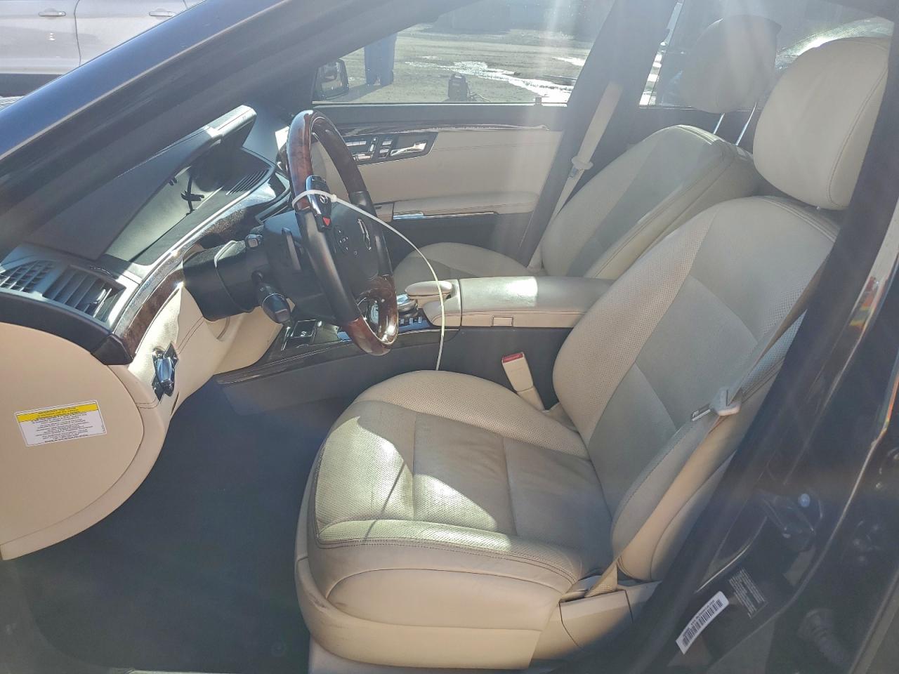 2013 Mercedes-Benz S 550 VIN: WDDNG7DB8DA493633 Lot: 94229905