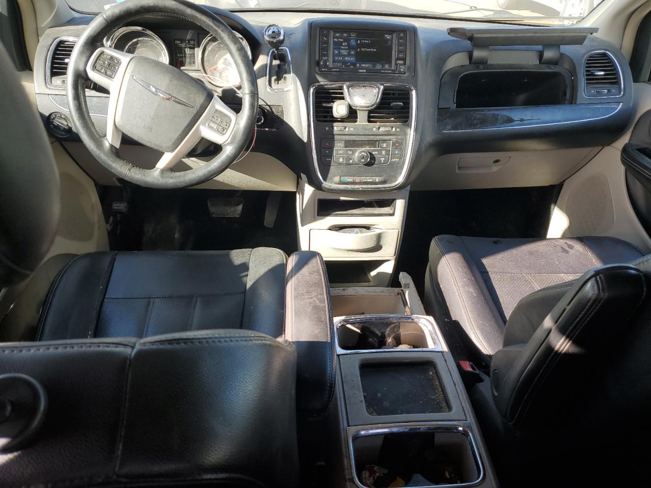 2015 Chrysler Town & Country Touring L VIN: 2C4RC1CG7FR742682 Lot: 91814525