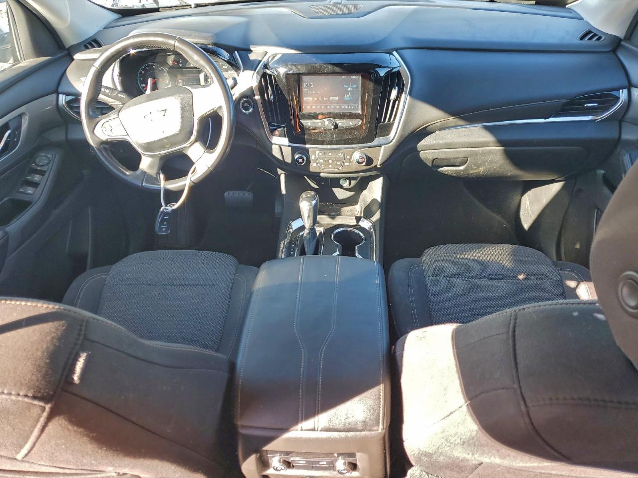 2018 Chevrolet Traverse Lt VIN: 1GNERGKW5JJ145222 Lot: 94703685